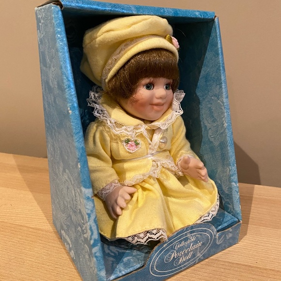 Porcelain Yellow Baby Doll - Picture 3 of 6